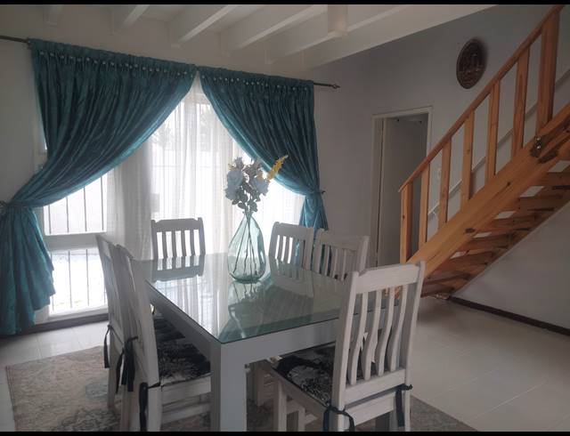3 BEDROOM HOUSE TO LET IN BROMHOF